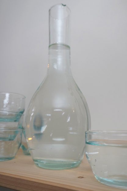 Glazen karaf van gerecycled glas